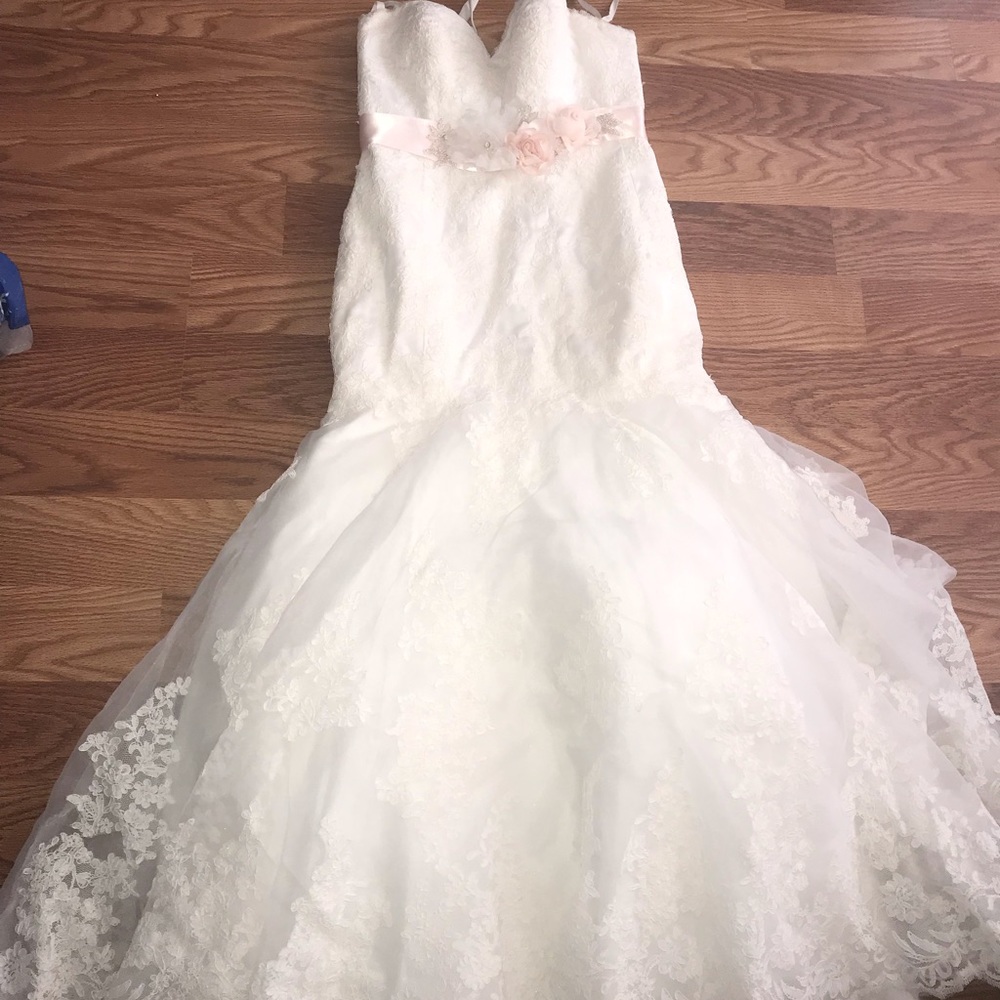 David’s bridal mermaid wedding dress 7v3680